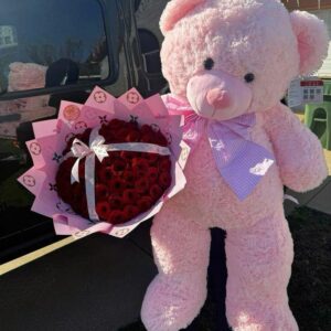 The Grand Teddy Hold